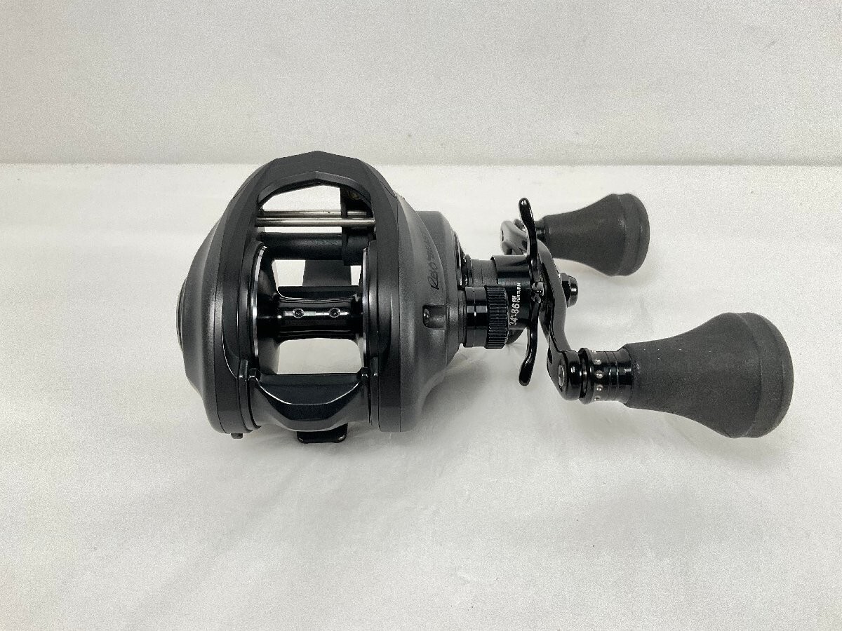 Abu Garcia REVO BEAST 40 HS Baitcasting Fishing Reel Right Handle
