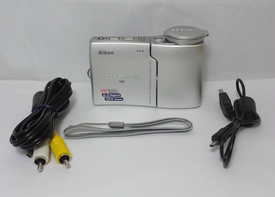 Nikon COOLPIX S10 6.0MP Digital Camera - Silver for sale online | eBay