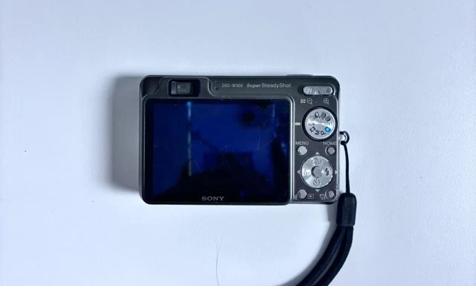 Sony Cybershot DSC-W300 Digital Camera Grey Tested / Fully Working