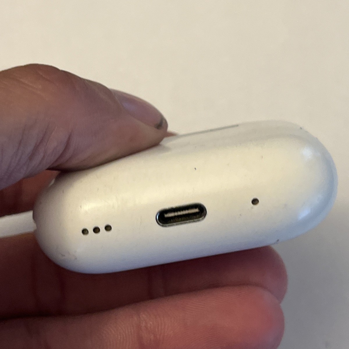 Apple AirPods Pro 2nd Generation Gen 2 2023 A2968 with Magsafe USB