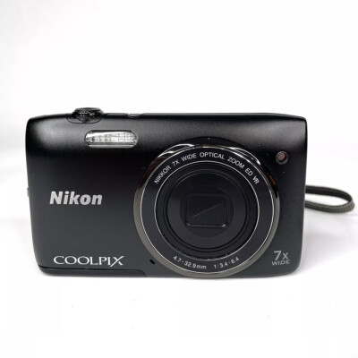 Nikon COOLPIX S3500 Digital Camera 20.1MP f/3.4 4× Digital Zoom 85