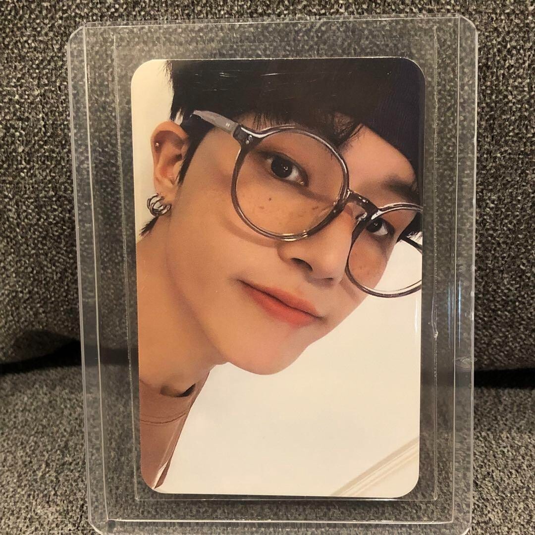 ATEEZ wonderwall Wooyoung Trading photocard 2022 MD round 3