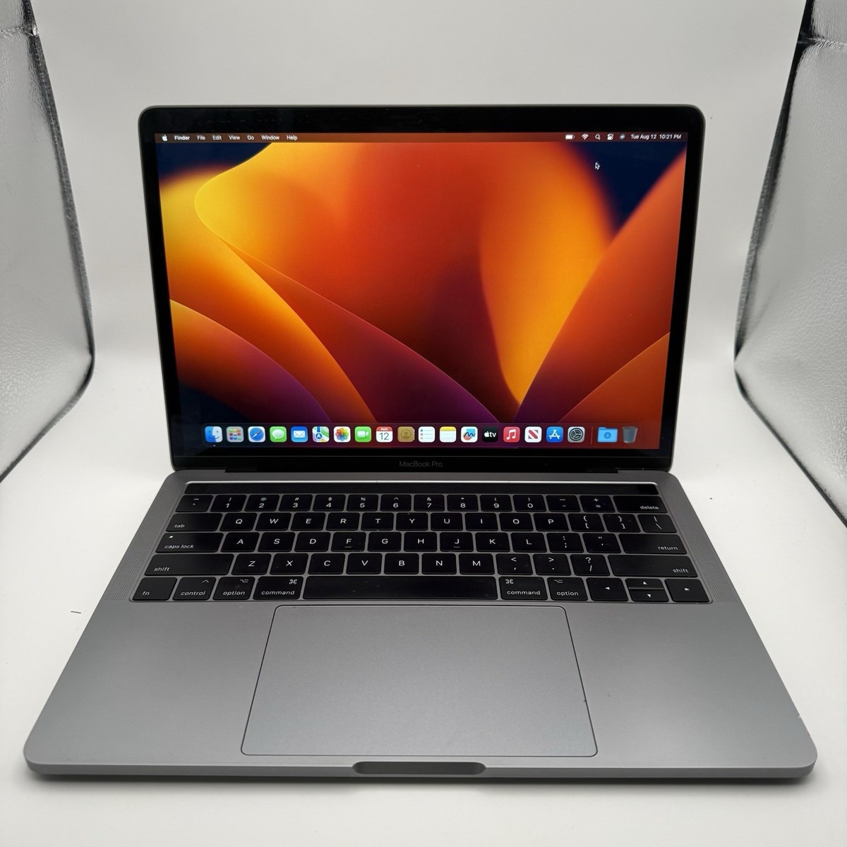 Apple 2017 MacBook Pro 3.1GHz Intel Core i5, 13-inch, 8GB RAM, 128