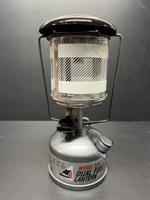 Coleman Peak 1 229 Dual Fuel Camping Backpacking Lantern | eBay