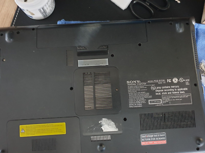 Sony VAIO INTEL CORE I7-Q740 1.73 GHz 16.4IN 240GB 8GB Ram Win10