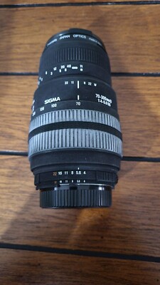Sigma APO 70-300mm f4-5.6 DG Macro Lens for Nikon Digital SLR