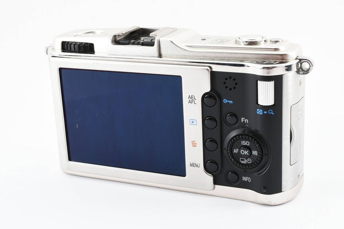 OLYMPUS Mirrorless SLR PEN E-P1 Body Silver E-P1 BODY-SLV from