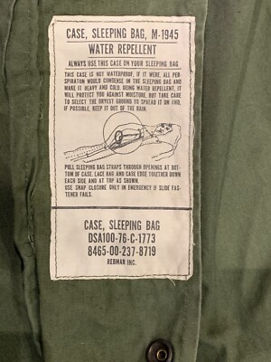 VINTAGE CASE, SLEEPING BAG, M-1945 WATER REPELLENT | eBay