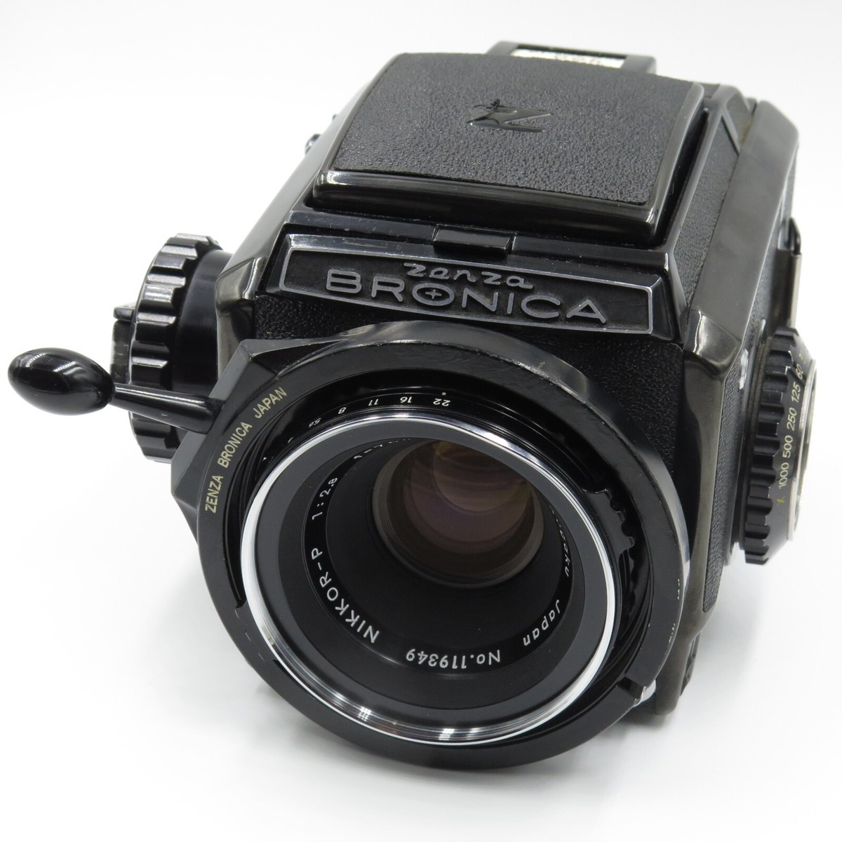 Zenza Bronica S2A Black 6x6 120 Film Camera with Nikkor-P 75/2.8