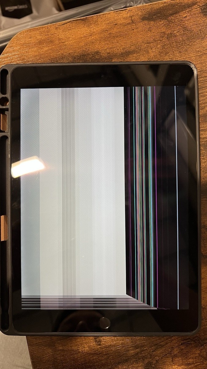 Apple iPad 8 Space Gray 32 GB WiFi Damaged MYL92LL/A | eBay