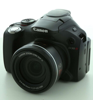Canon PowerShot SX30 IS 14.1MP Digital Camera W. 35x Zoom Lens