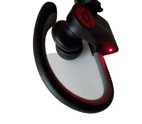 Beats by Dr Dre × Hello Kitty Earphones Urbeats Special Collabo