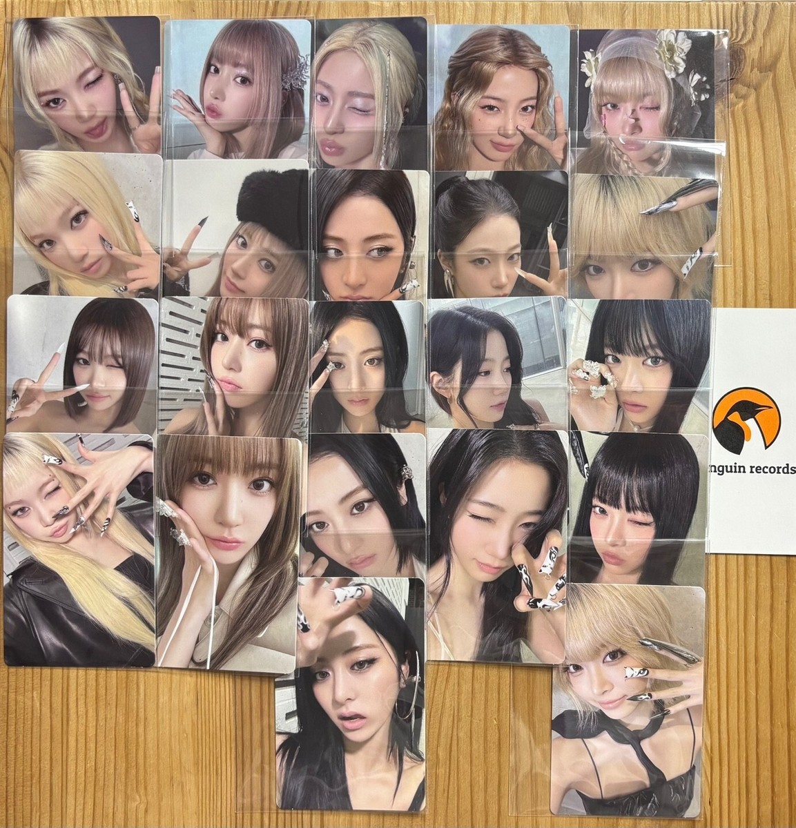 LE SSERAFIM - 5TH MINI ALBUM HOT COMPACT ver. WEVERSE POB PHOTO