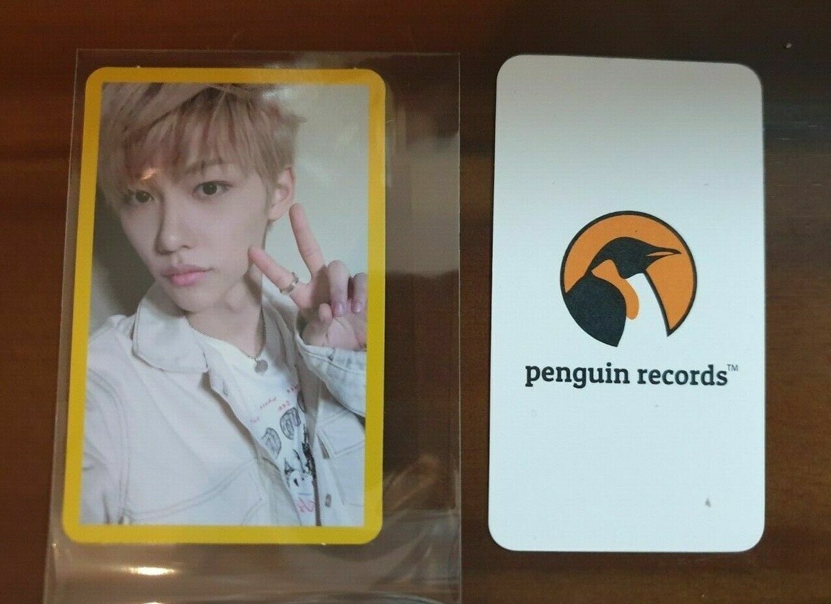 STRAY KIDS - SPECIAL ALBUM CLE 2 : YELLOW WOOD PHOTO CARD HYUNJIN