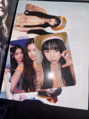 Hearts2Hearts [The Chase] All Member Autographed Signed Album H2H