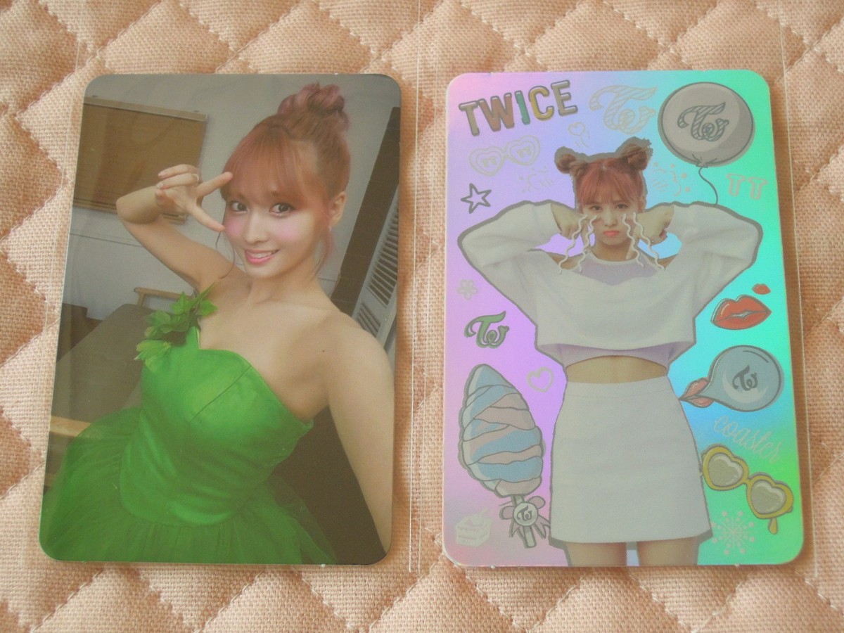 ver. Momo) TWICE TWICECOASTER : LANE & CHRISTMAS EDITION Photocard