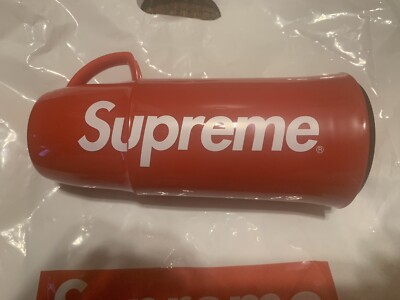 Supreme ® Thermos Helios ® x Supreme New York ® NEW Red Box Logo