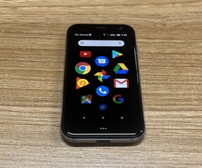 Palm Phone 32GB Black / Silver (Unlocked) PVG100 32GB Android GSM