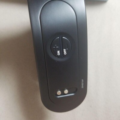 YA-MAN Medi Lift Neck Beauty Device EMS Moisture Pulse Black EPN