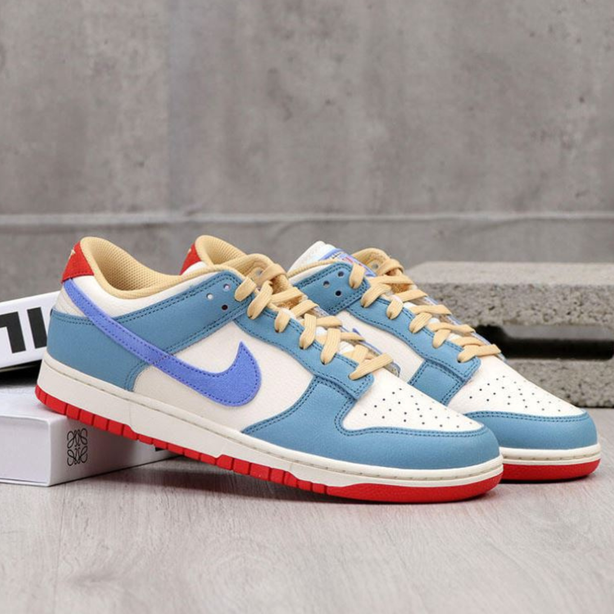 Nike Dunk Low PRM Shoes Pale Ivory Royal Pulse HJ9112-110 Men's