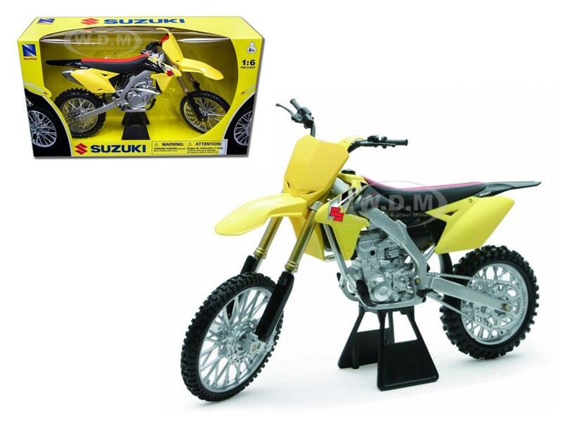 2014 SUZUKI RM-Z450 YELLOW 1/6 SCALE DIECAST MOTORCYCLE MODEL BY