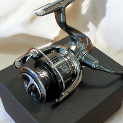 Near Mint] Shimano 22 Stella 4000XG Spinning Reel Ship w/Box