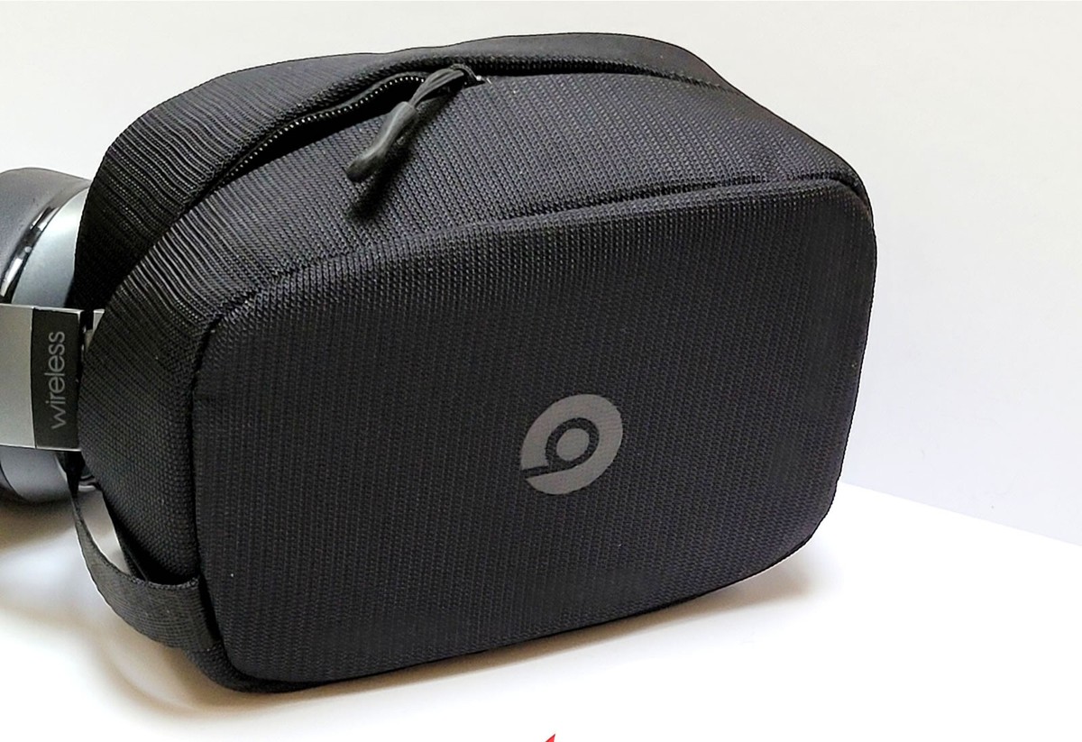 Beats STUDIO Pro Travel Case, Beats Dr. Dre STUDIO Pro Headphones