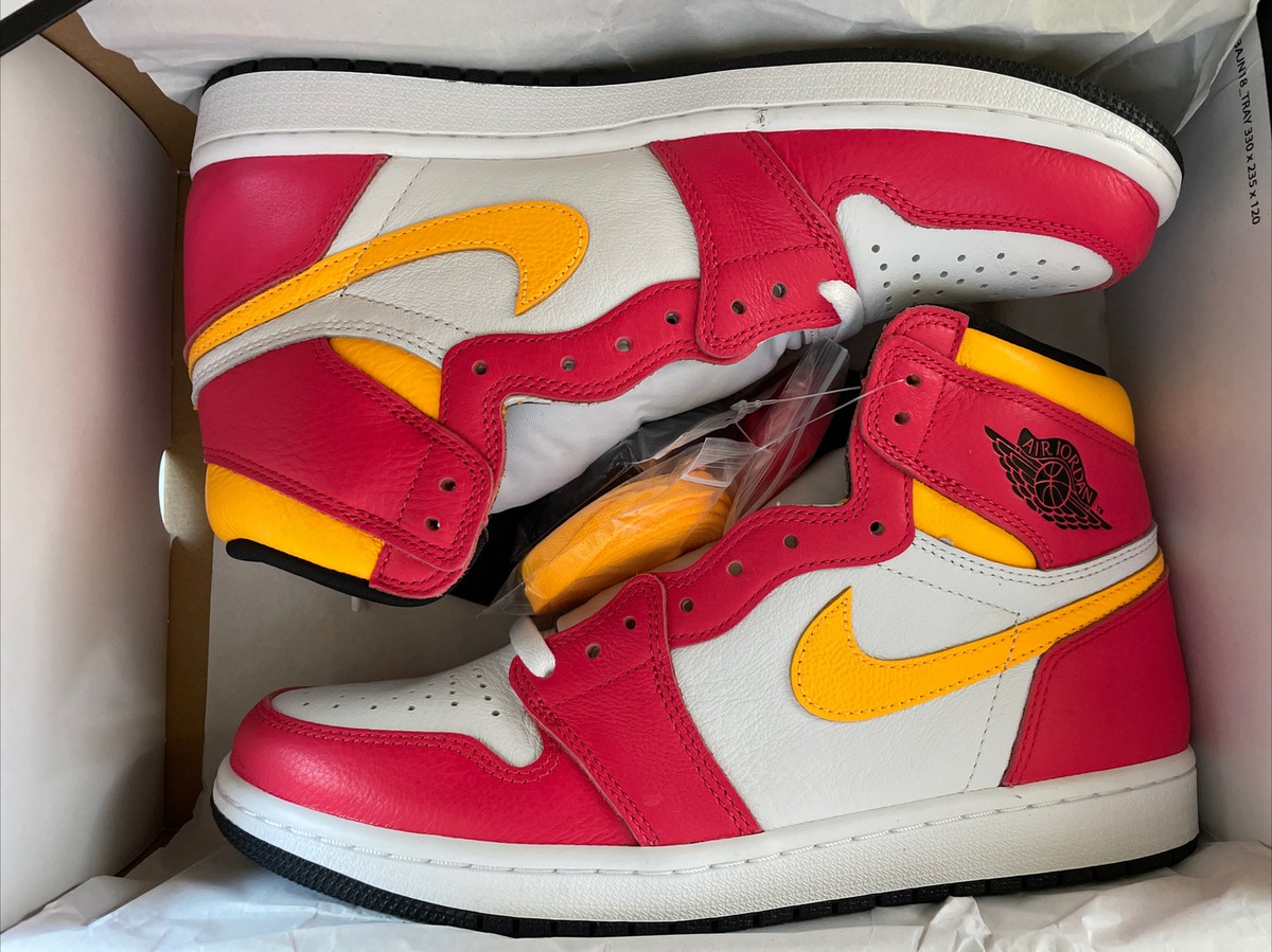 Air Jordan 1 Retro High OG Light Fusion Red 2021 - Men Size 10