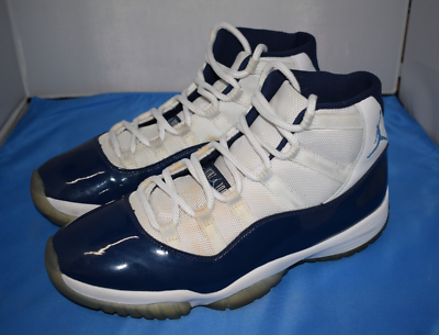 Mens Nike Air Jordan 11 Retro XI Win Like '82 Size 11 Shoes 378037