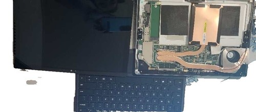 Microsoft Wireless Display Adapter v2 model 1733 P/N P3Q-00001