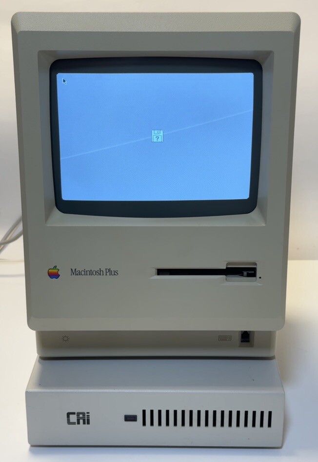 🍏💻Vintage 80's Apple Macintosh Plus 1MB M0001A W/CAi 40Q