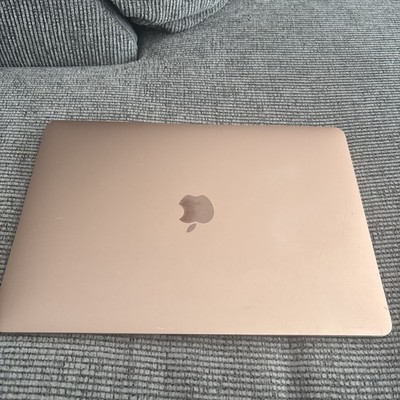 Apple MacBook Air 13 in 2020 Rose Gold 1.1 GHz, 256 GB 8 GB Intel