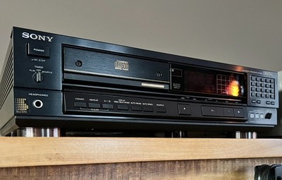 SONY BDP-SX1 Portable Blu-ray DVD Player 10.1inch Screen Japan AC