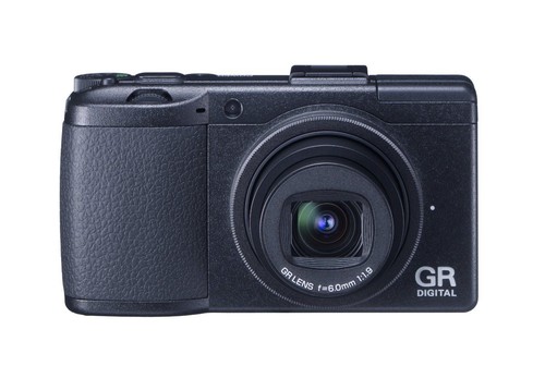 GR III Digital Compact Camera, 24mp, 28mm f 2.8 lens with Touch