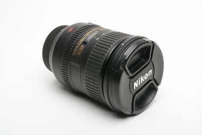 Nikon AF-S Nikkor 18-200mm F3.5-5.6 G ED VR DX zoom lens, clean