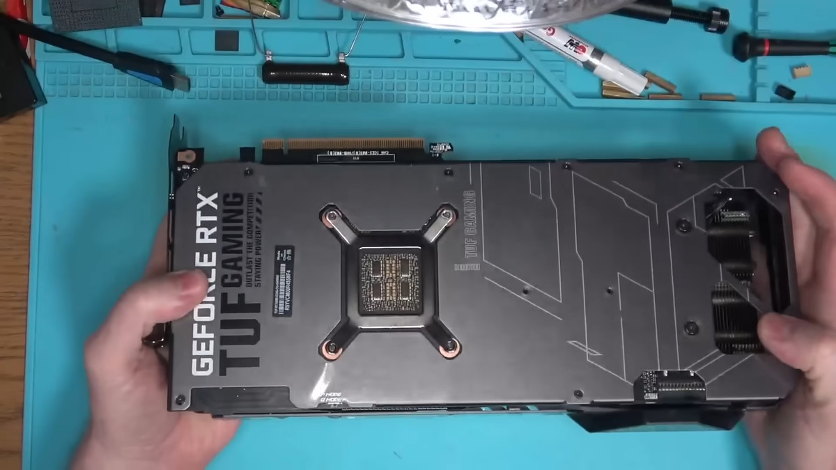 NVIDIA GeForce RTX 4090に偽装した旧世代グラボが流通している - GIGAZINE