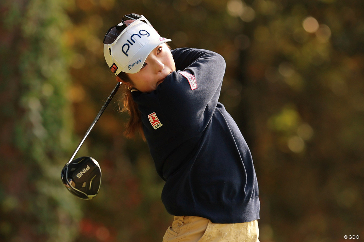 私のゴルフ人生を変えてくれた」年間女王・佐久間朱莉がジャンボに感謝