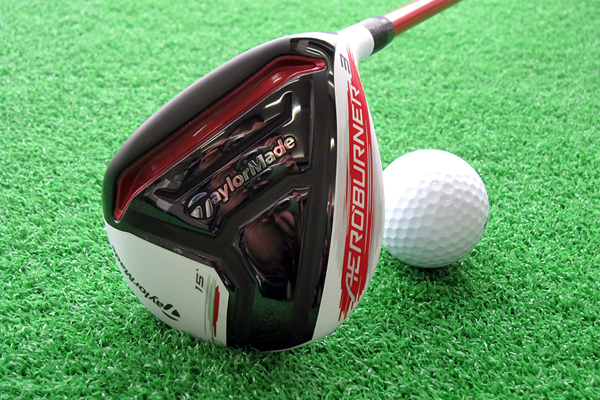 打感が向上した元祖・ぶっ飛びFW」テーラーメイド エアロ バーナー