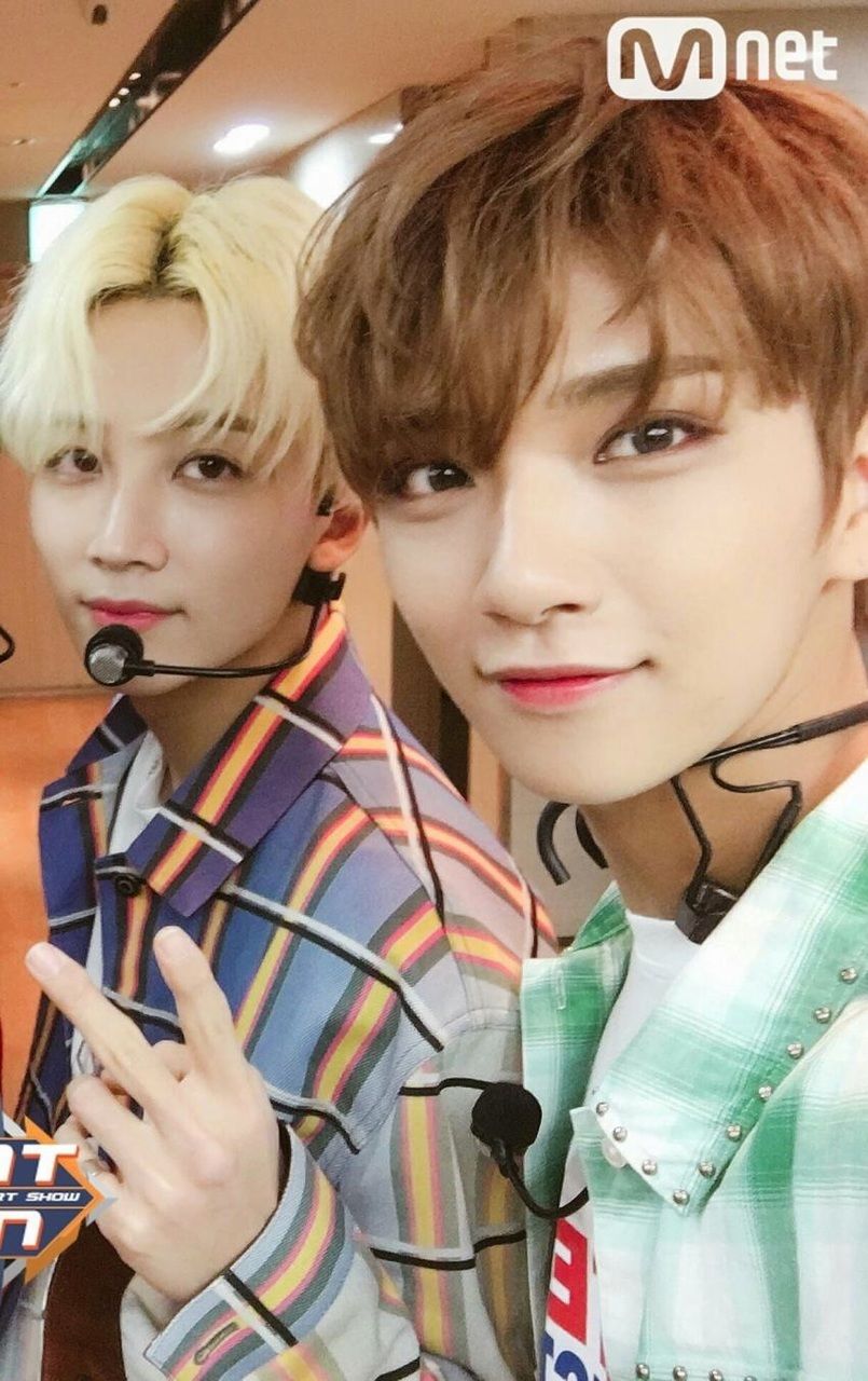 Seventeen ジョシュア」のアイデア 17 件 | seventeen ジョシュア