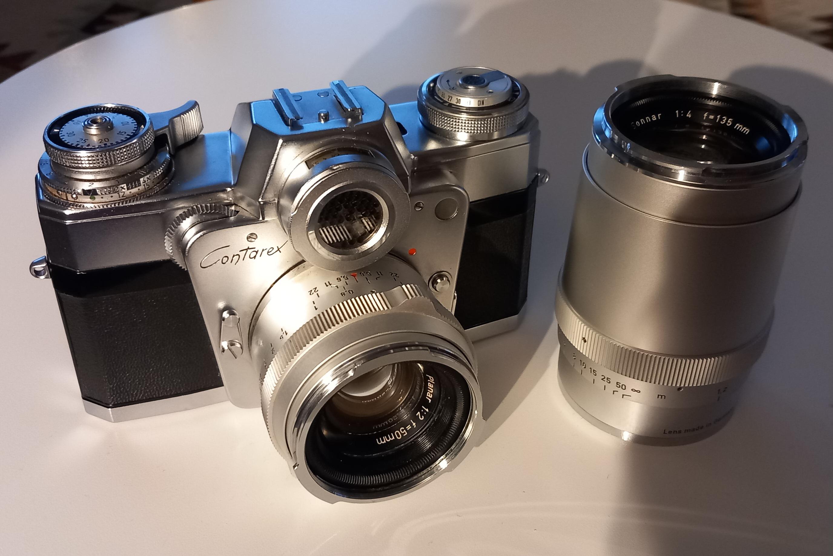 ツァイス・イコン・コンタレックスIを買ったんだ。良いのは分かってた