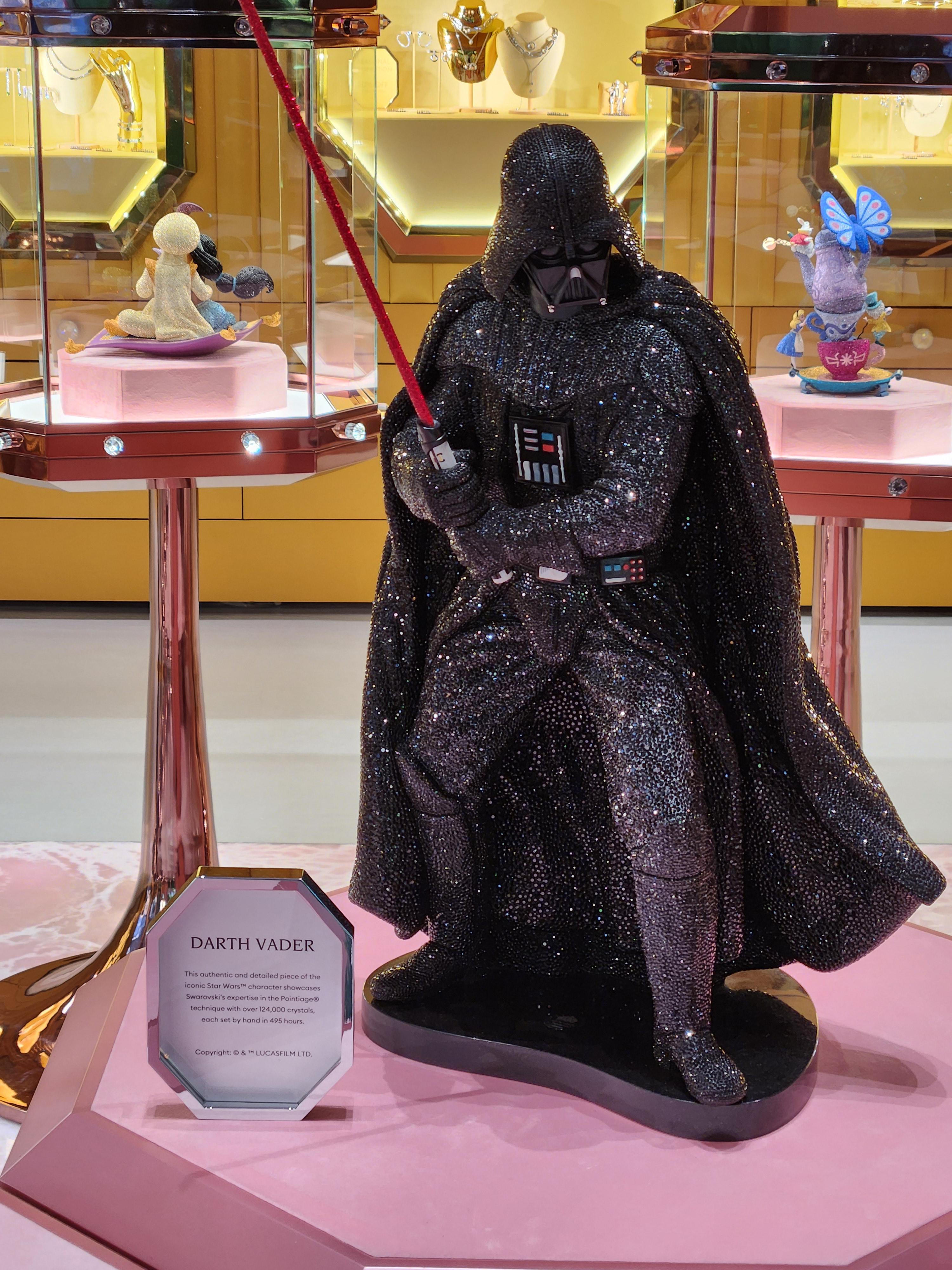 スワロフスキーのダース・ベイダー : r/starwarscollecting