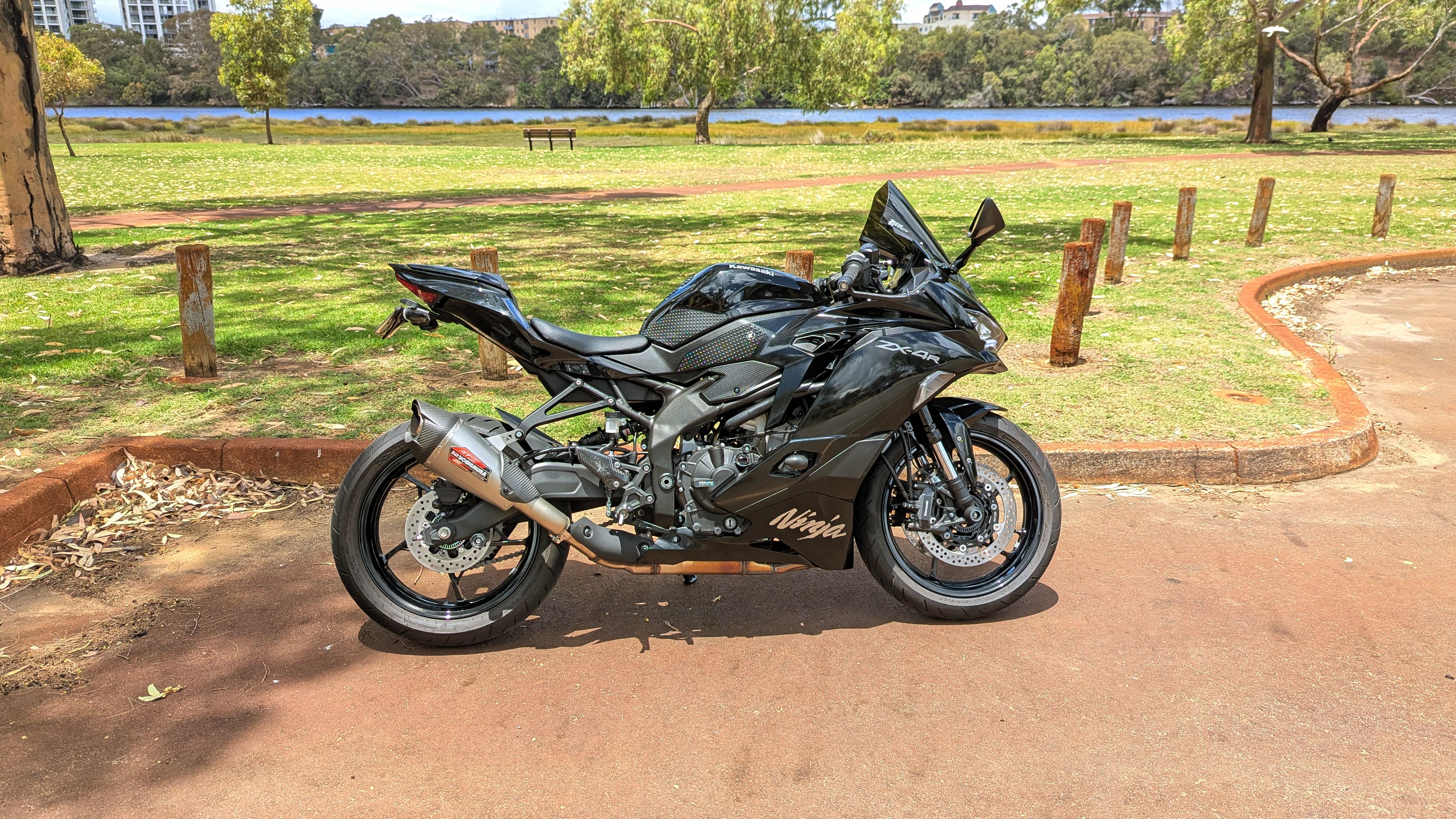 zx4r、スポーツツーリングスクリーン : r/zx4r