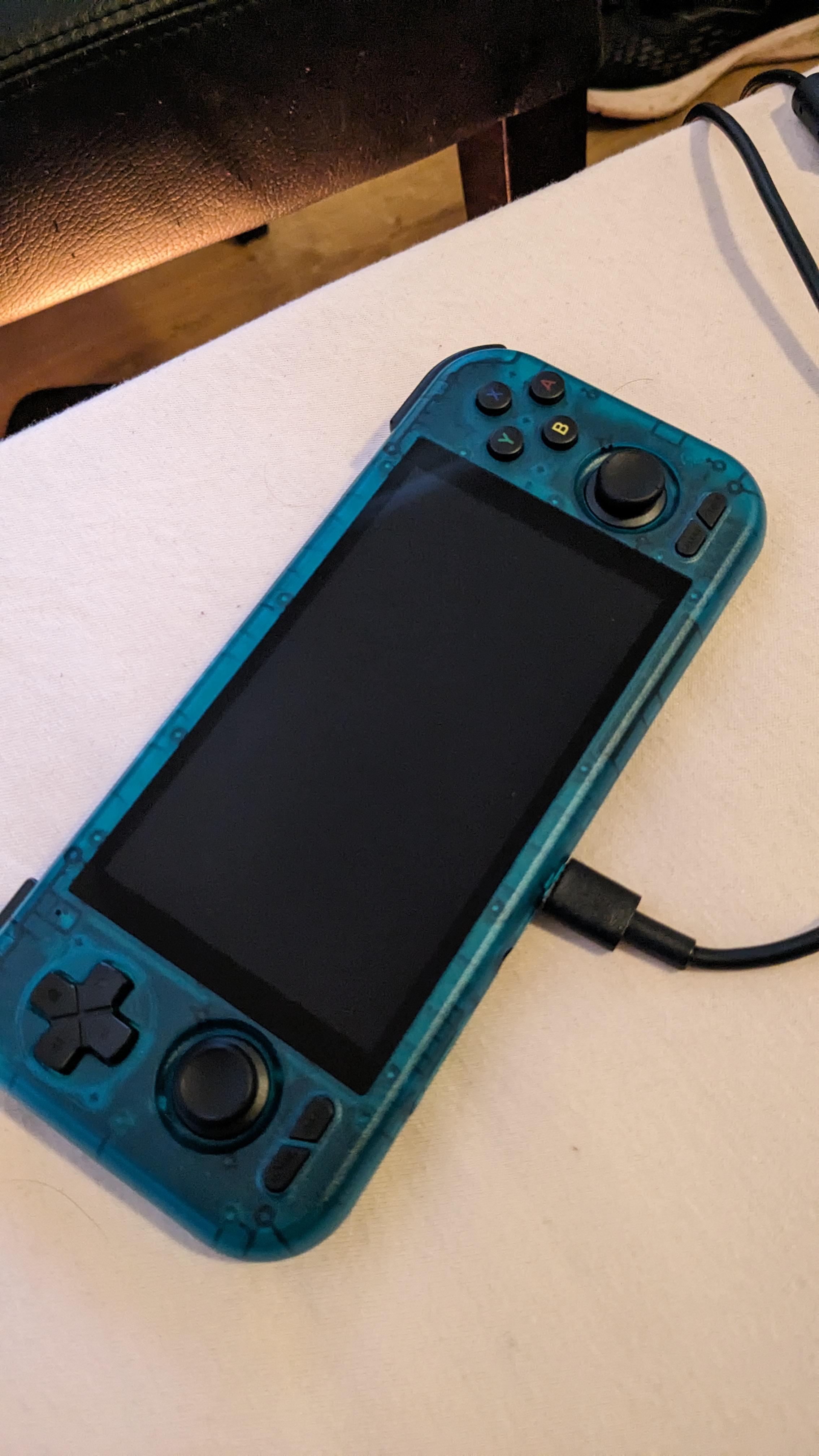 I just got it, any apps or games to recommend? Retroid Pocket 4