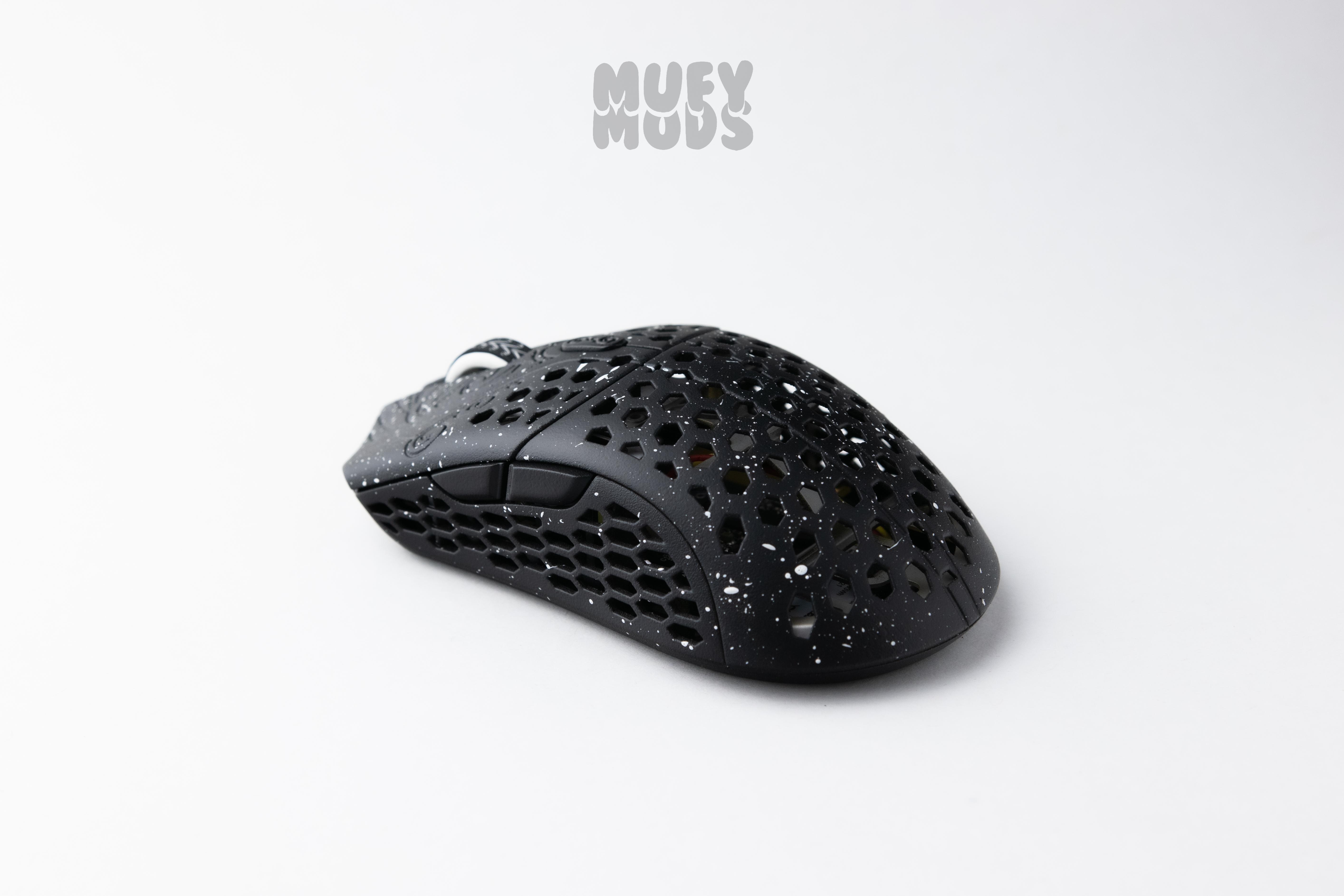 Phantom Starlight-12 (custom paintjob) : r/MouseReview