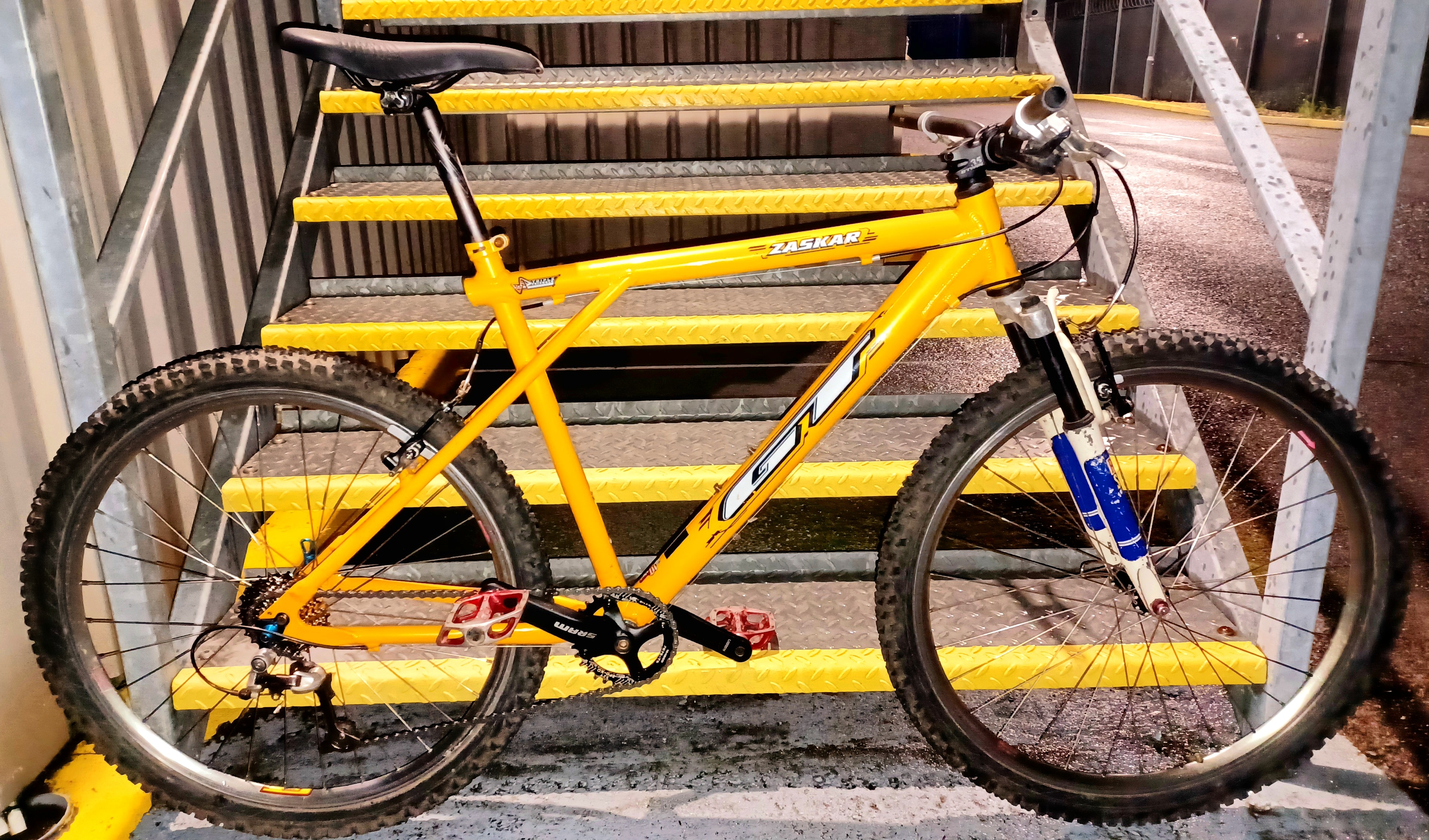 Just a horrid old bike with shocking geometry! : r/mountainbiking