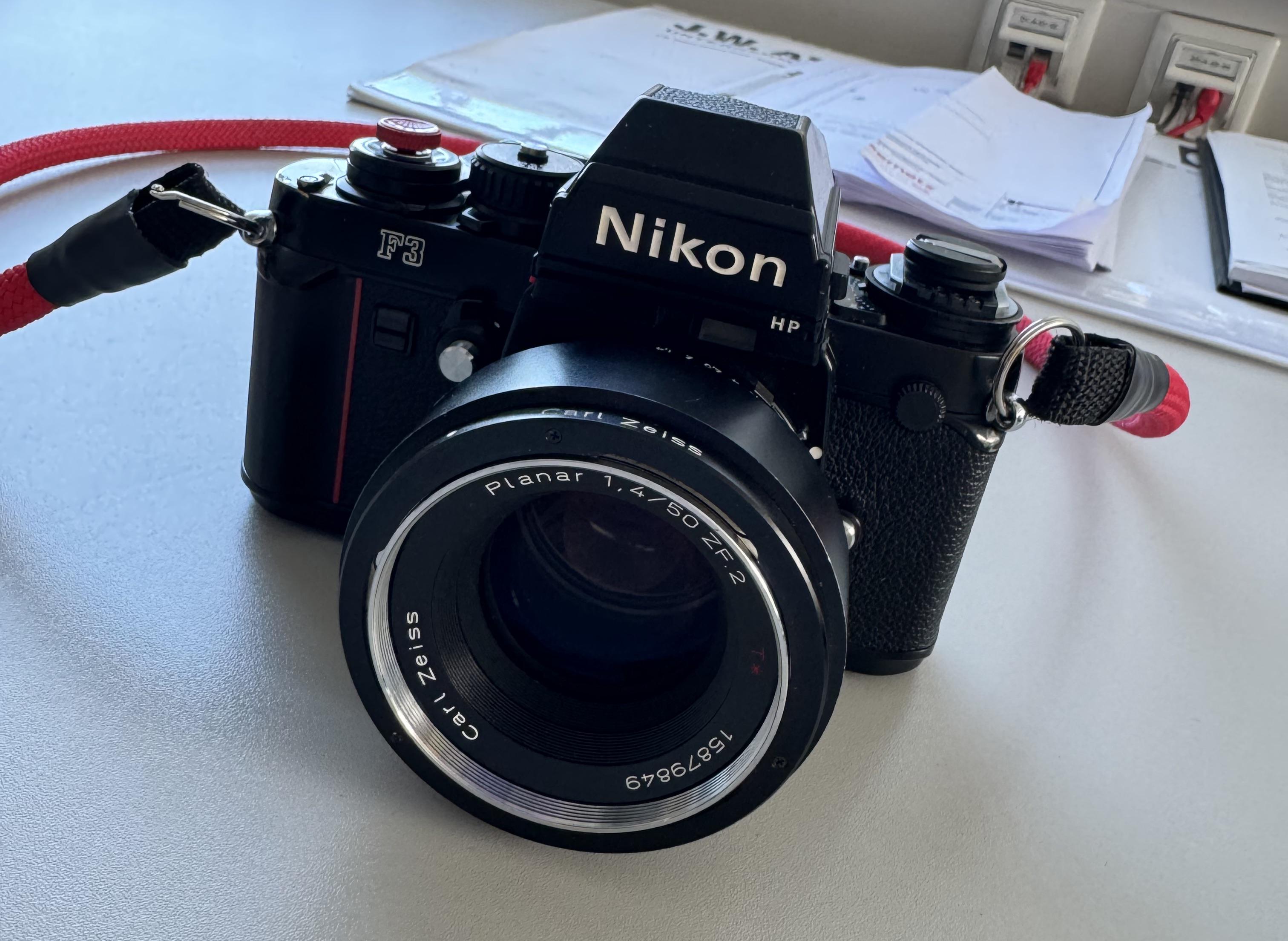 Got a good deal for Zeiss lenses for my F3, testing it right now