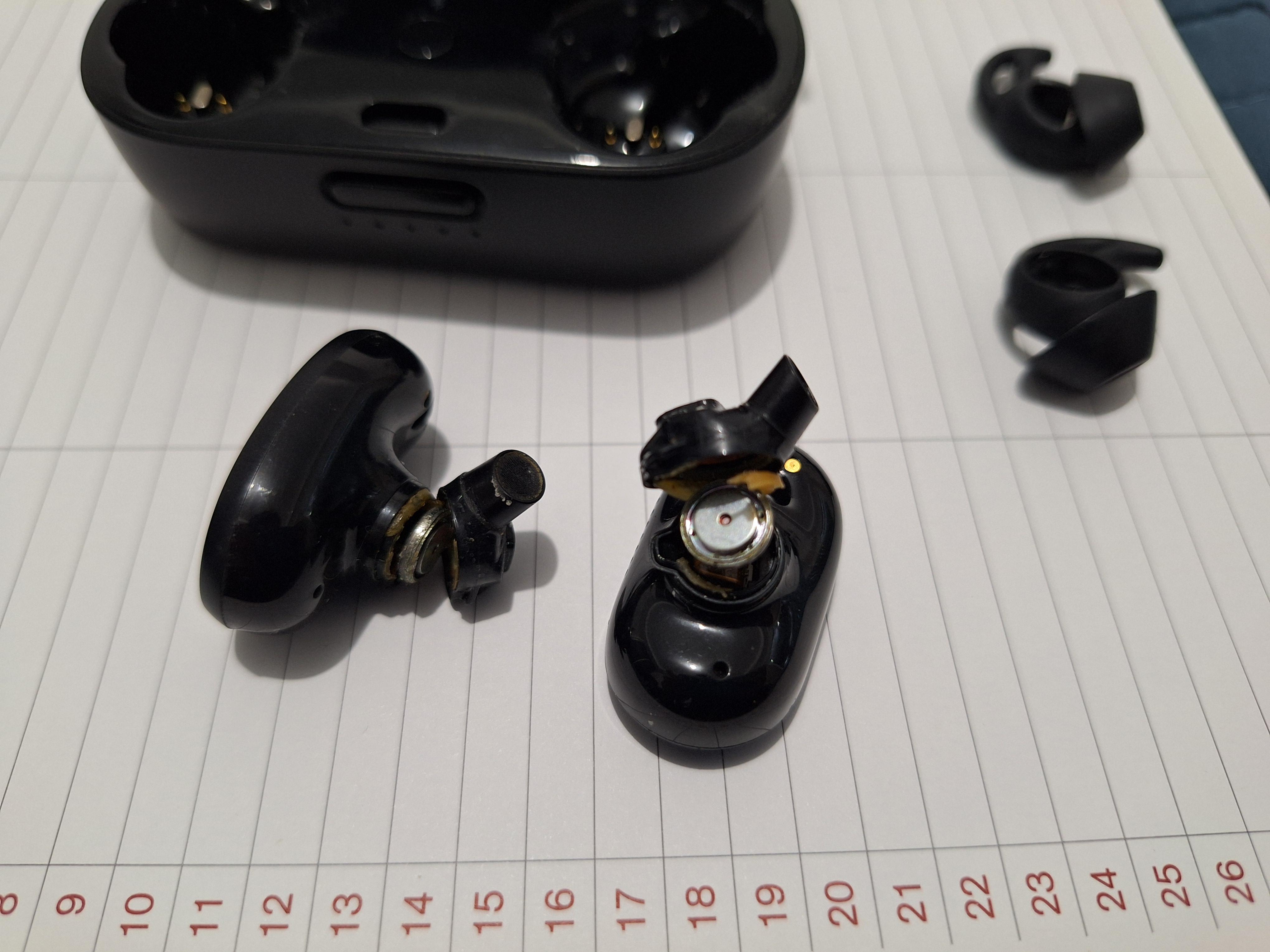 助けてください - 壊れた / 音が出ない : r/bose