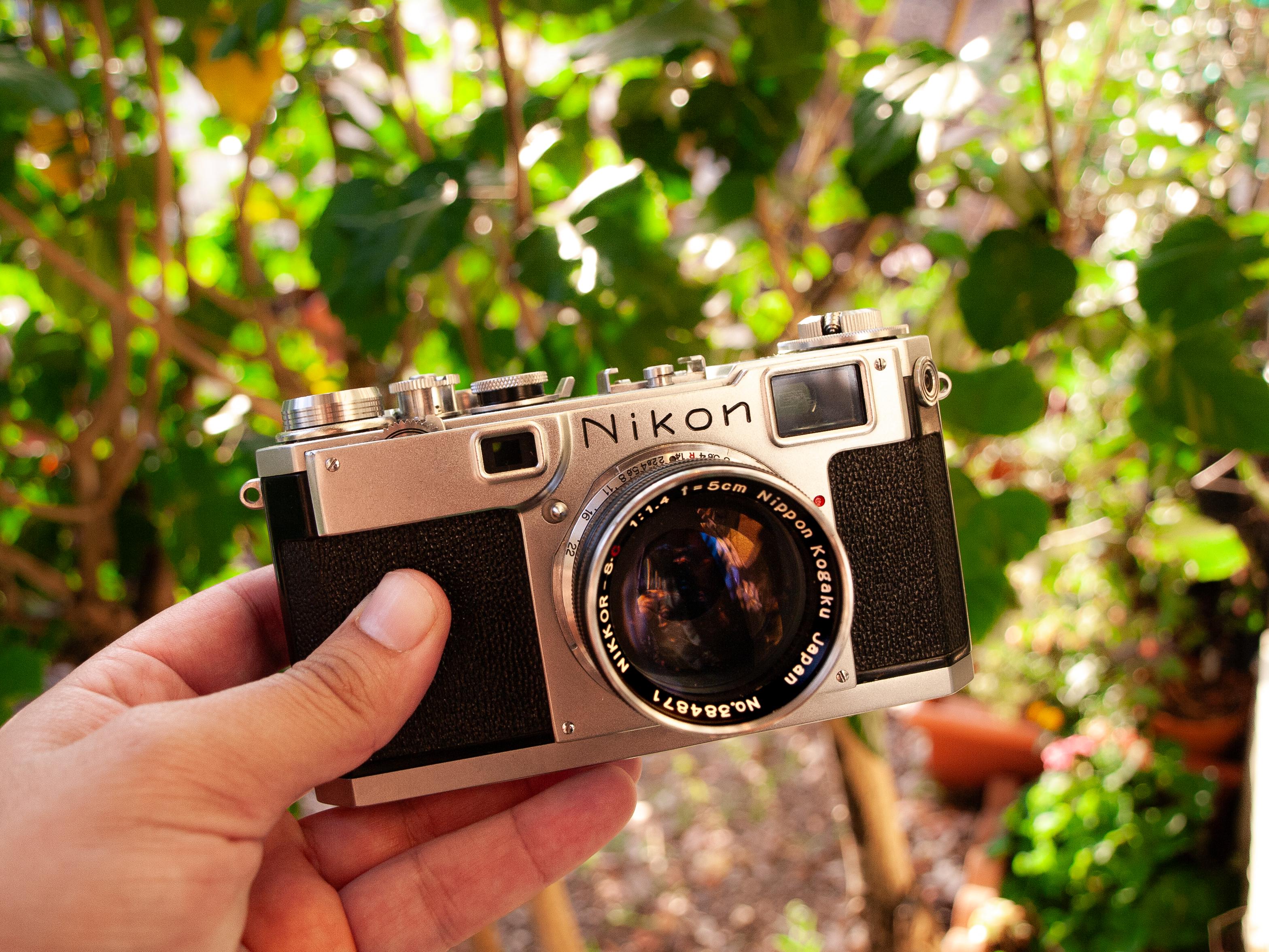 純粋な機械的卓越性。1955年製のニコンS2。 : r/Nikon