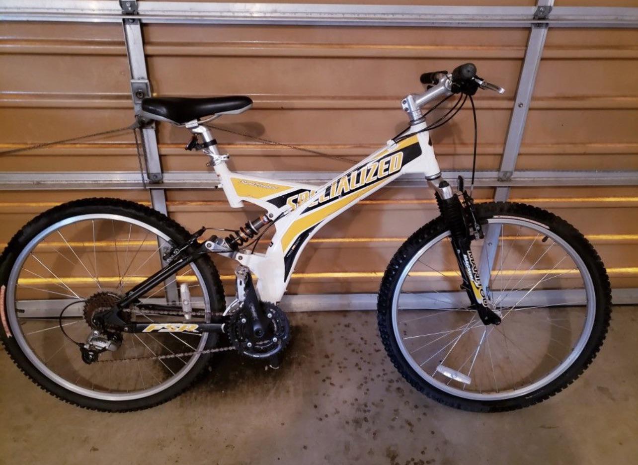 みんな、このバイク、初めてのバイクとしてどう思う？（Specialized