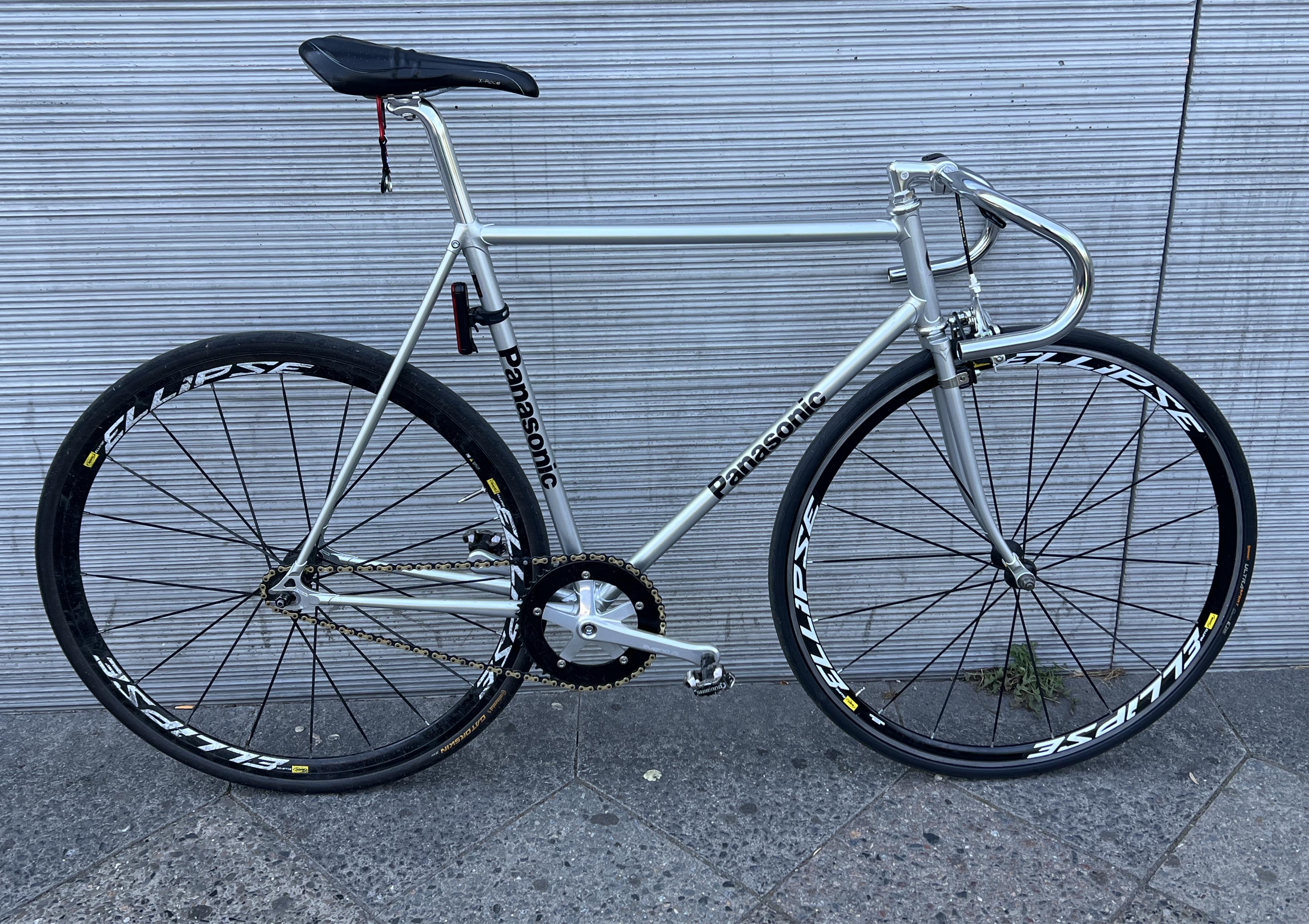 日本からnjsフレームを取り寄せたんだけど、新しい（ヴィンテージ